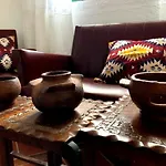 Canaria Hombre De Palo