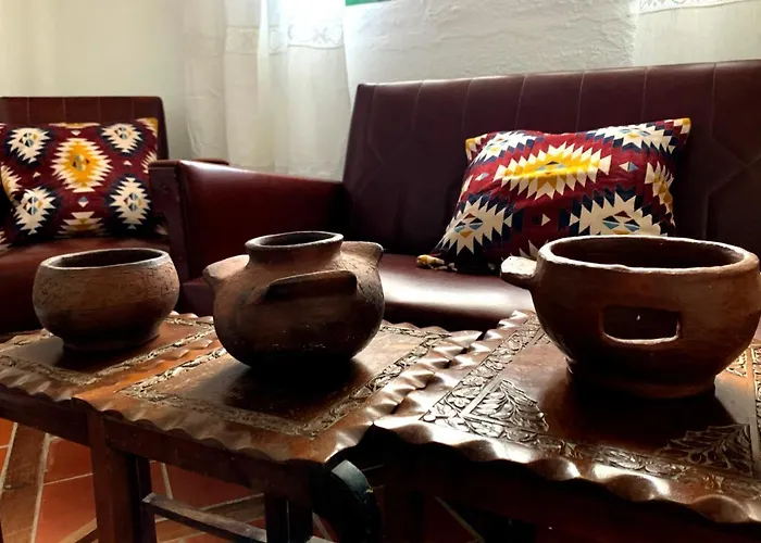 Canaria Hombre De Palo