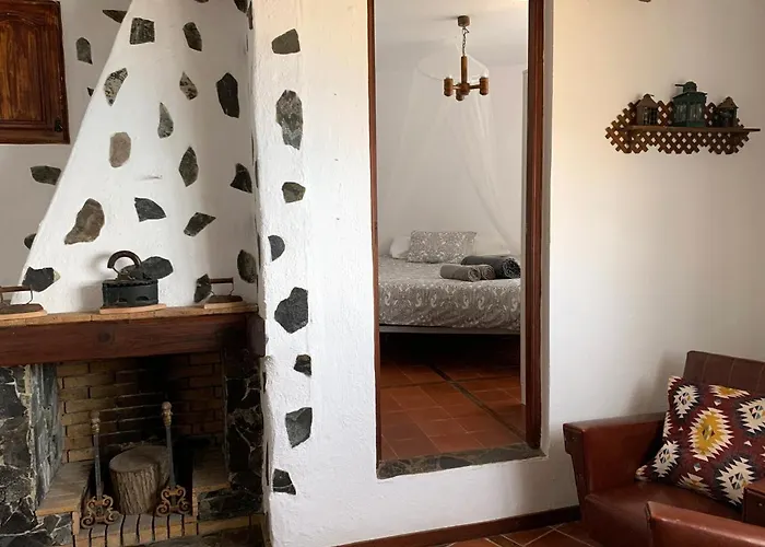 Lantställe Canaria Hombre De Palo